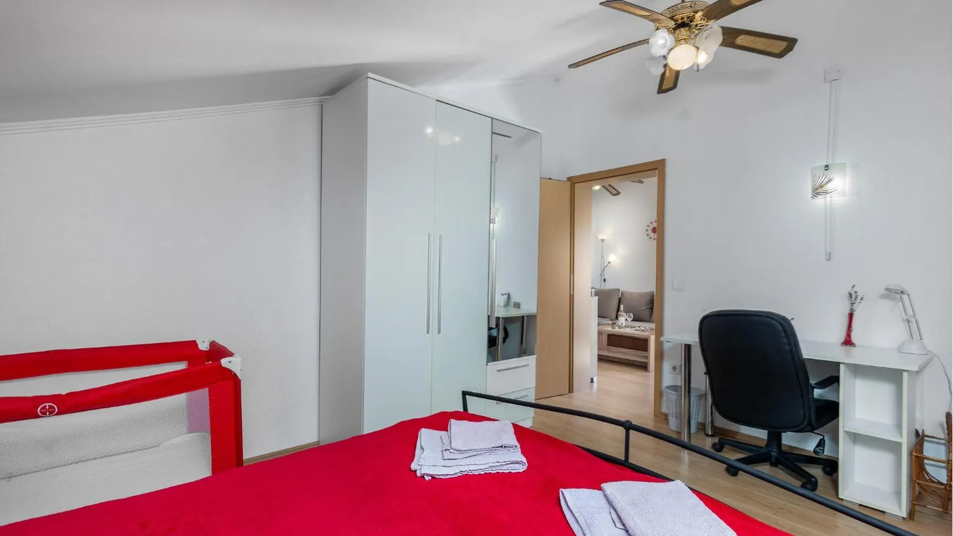 Beautiful Apartment In Opric With Wifi Kroatië